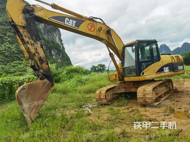 卡特彼勒320D液压挖掘机