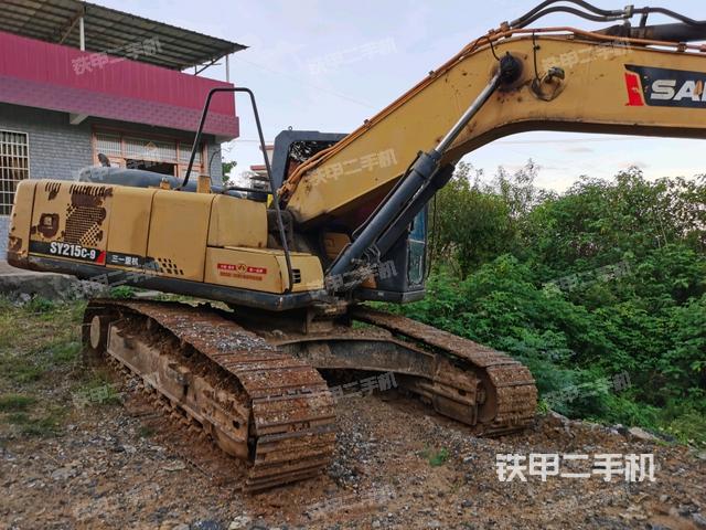 三一重工SY215C挖掘机