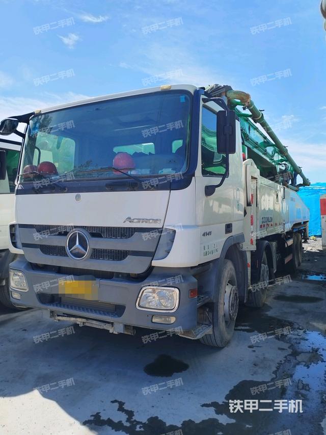 中联重科ZLJ5419THB 52X-6RZ泵车