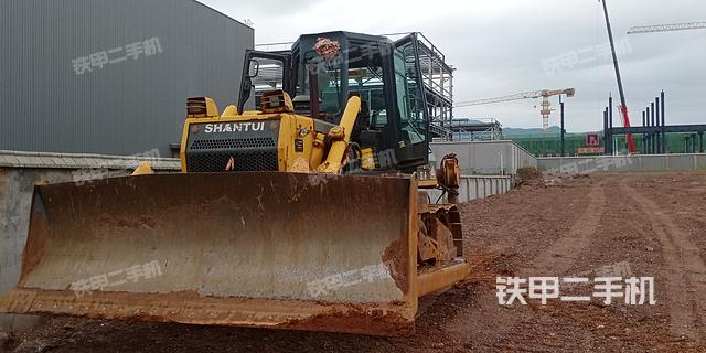 山推SD16H高原型推土机