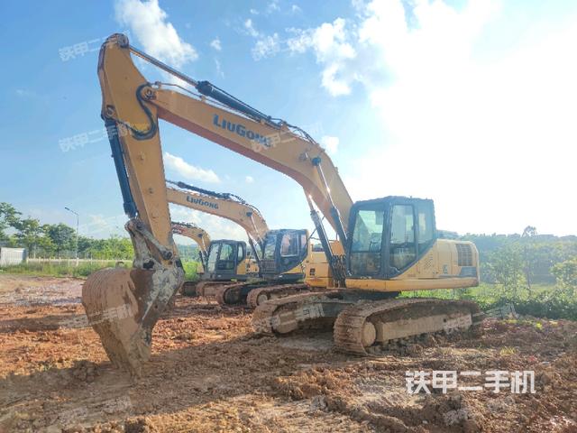 柳工CLG922E挖掘机