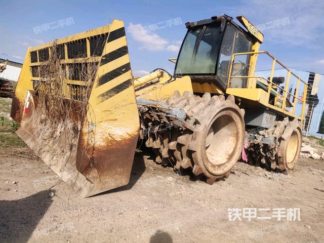 厦工XG6231F压路机