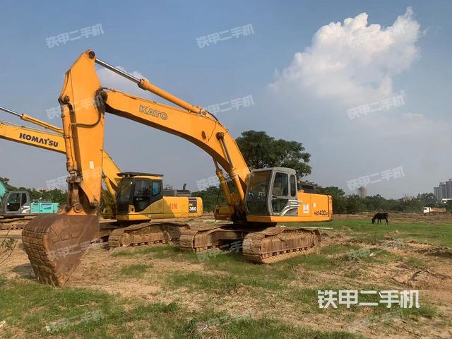 加藤HD1430R挖掘机
