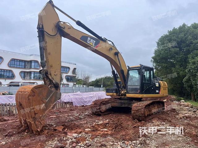 卡特彼勒CAT®326D2 L 液压挖掘机