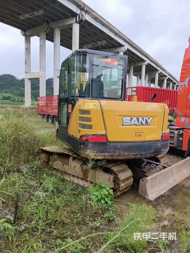三一重工SY55C挖掘机
