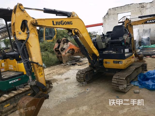 柳工9027F ZTS挖掘机