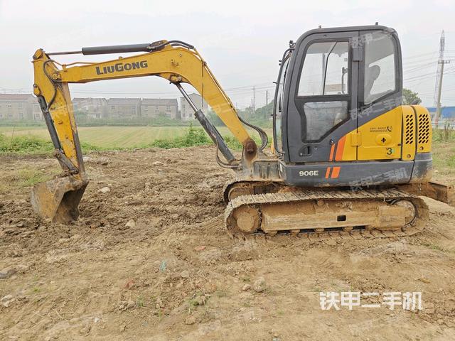 柳工CLG906E挖掘机