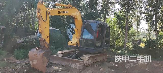 现代R80-7挖掘机