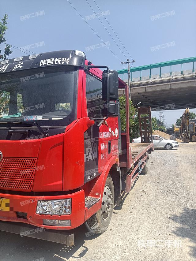 一汽解放4X2平板运输车