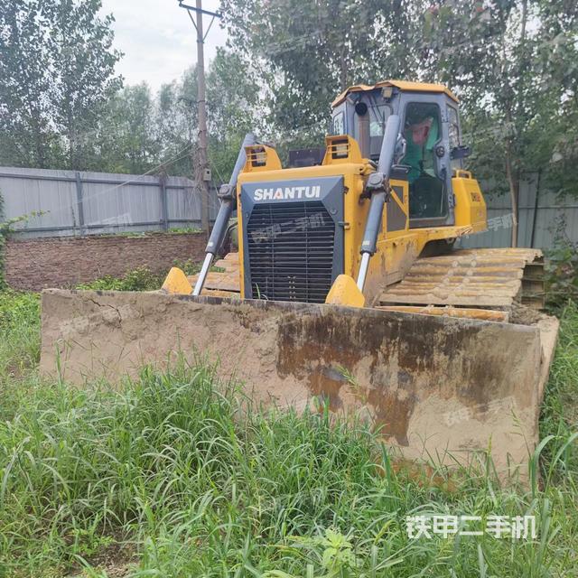 山推DH17C推土机