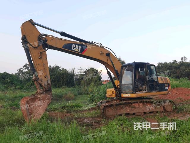 卡特彼勒320D液压挖掘机