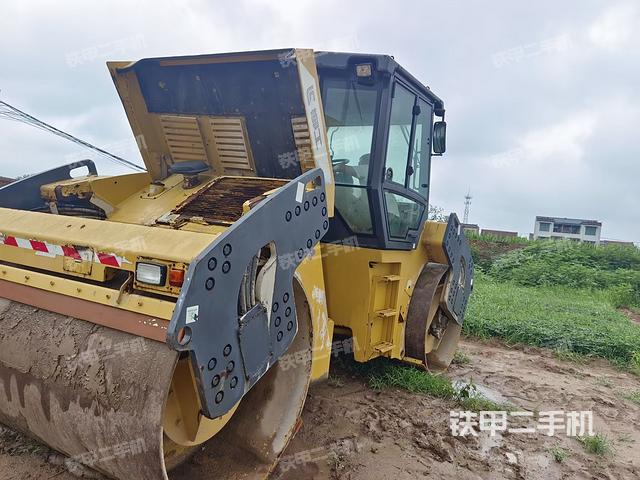 柳工CLG6214压路机