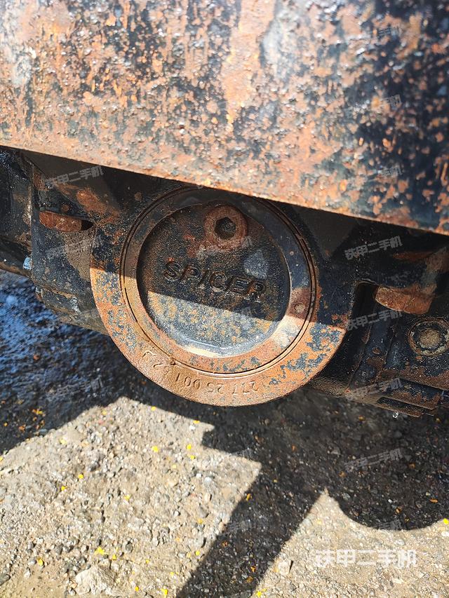 驾驶室整体（整机外观）