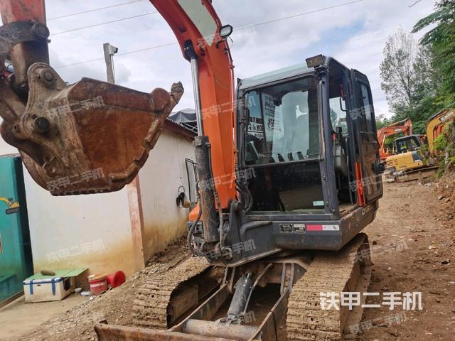 斗山DX60-9C挖掘机