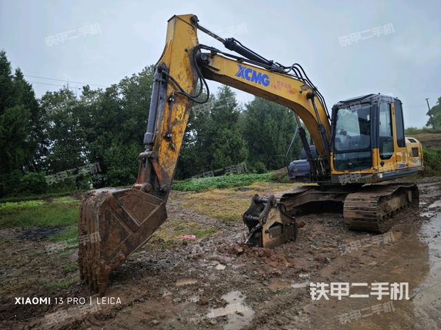 徐工XE150D挖掘机