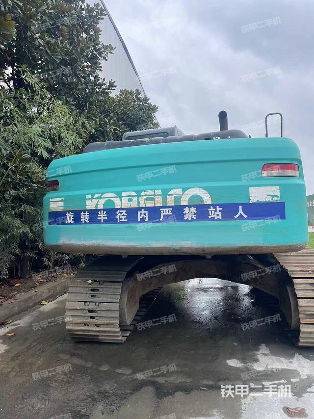 神钢SK210LC-8挖掘机