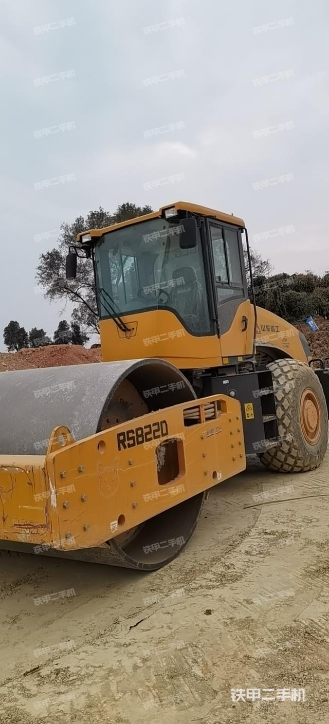 山东临工RS8220压路机