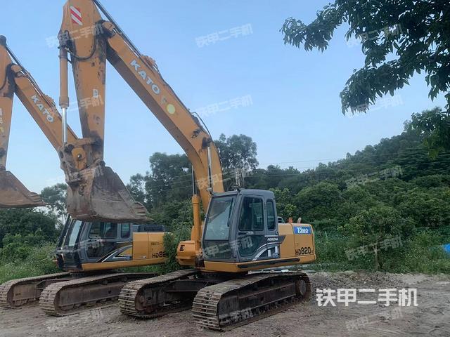 加藤HD820V挖掘机