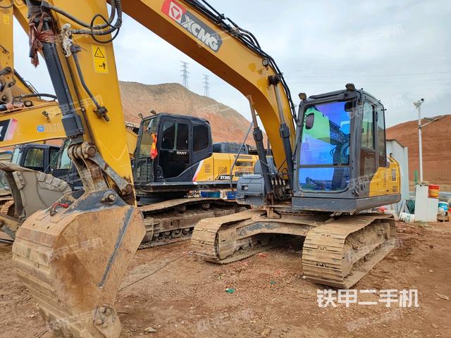 徐工XE135D挖掘机