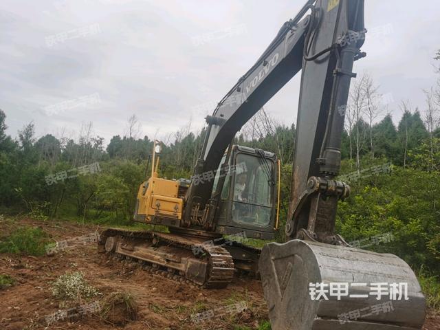 沃尔沃EC120DL挖掘机