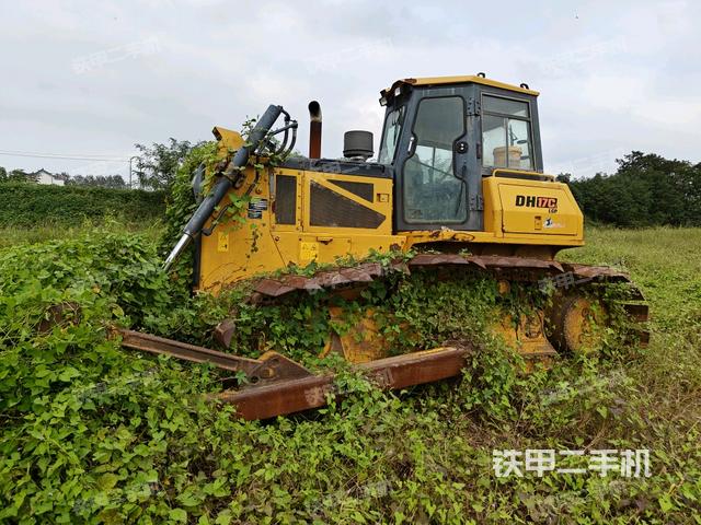 山推DH17C推土机
