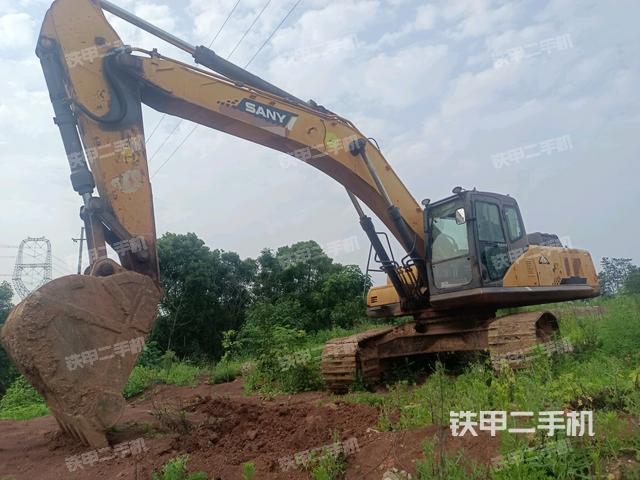 三一重工SY355H挖掘机