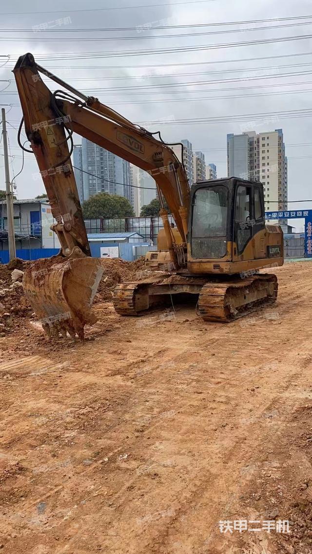 雷沃重工FR150-7挖掘机