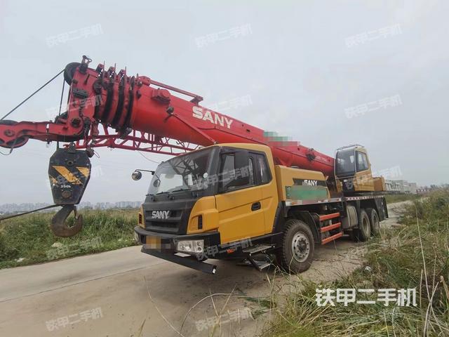 三一重工STC200C5起重机