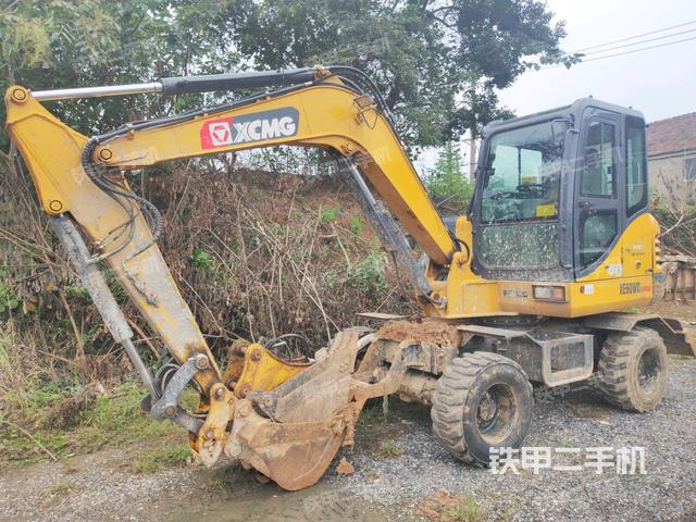 徐工XE60WD挖掘机