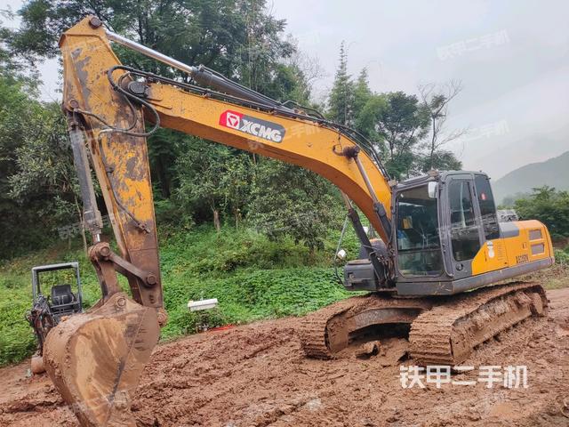 徐工XE200DA挖掘机