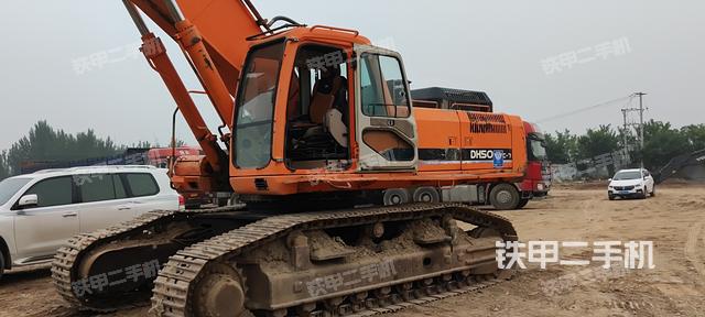 斗山DH500LC-7挖掘机
