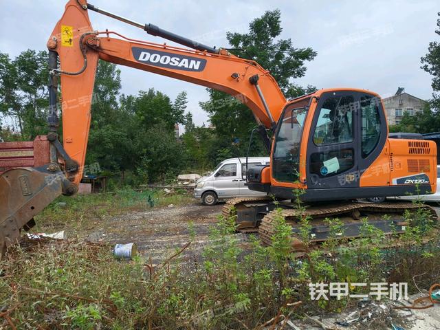 斗山DX130-9CN挖掘机