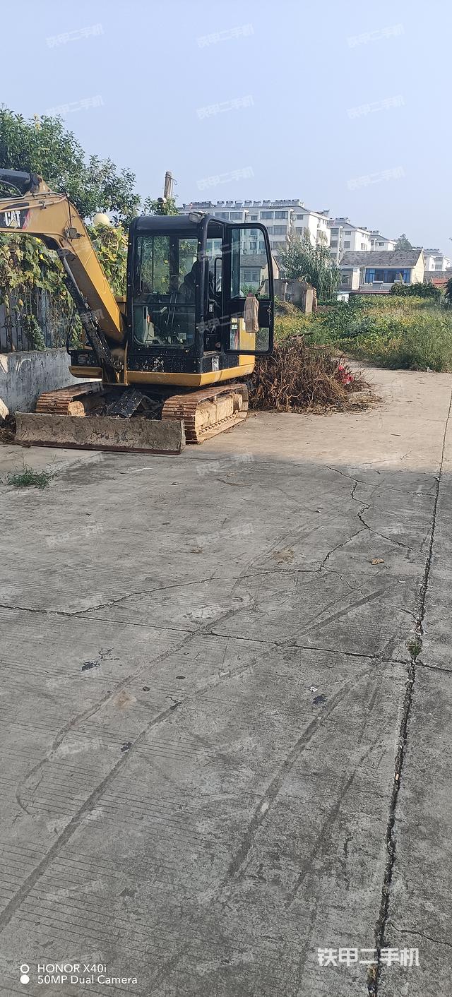 卡特彼勒CAT®305.5E2 小型液压挖掘机