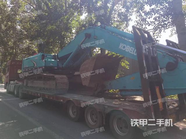神钢SK350LC-8挖掘机