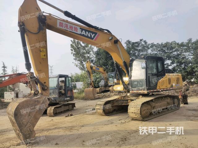 三一重工SY205C挖掘机
