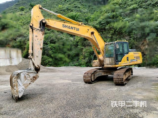 山推挖掘机SE210W挖掘机
