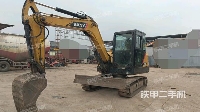 三一重工SY55C挖掘机