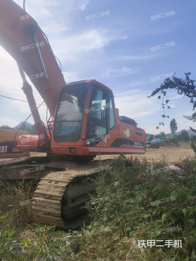 斗山DH370LC-7挖掘机