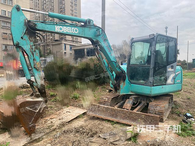 神钢SK60-8挖掘机