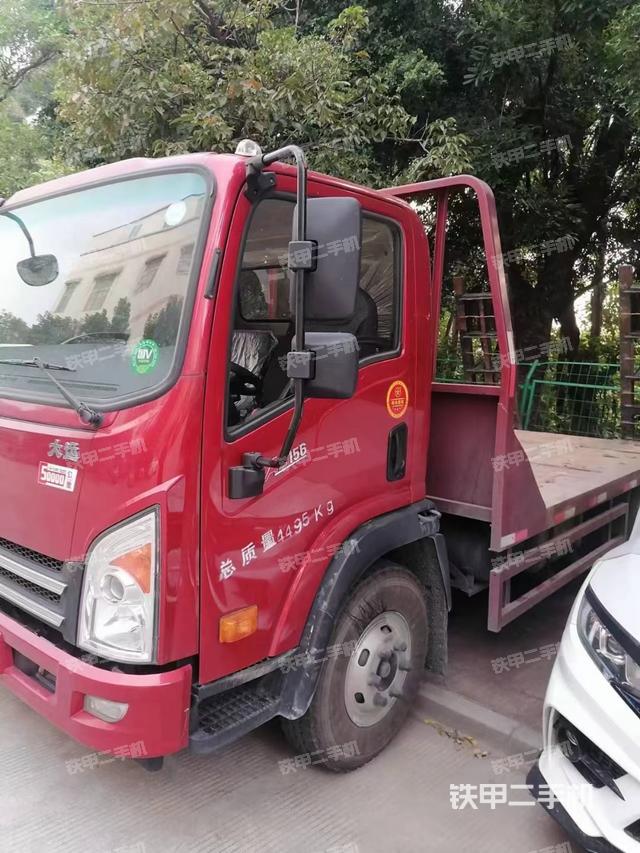 大运汽车4X2平板运输车
