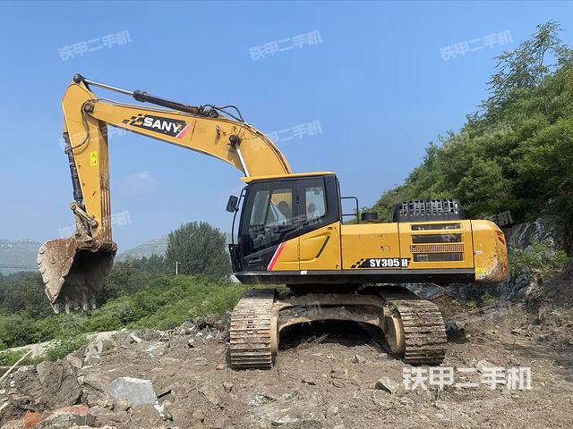 三一重工SY305H挖掘机