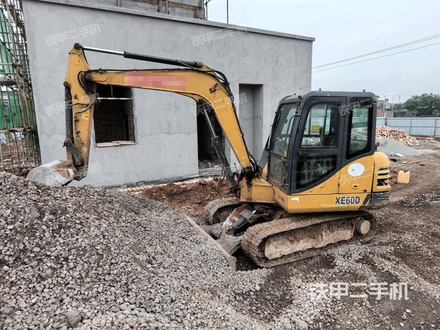 徐工XE60D挖掘机