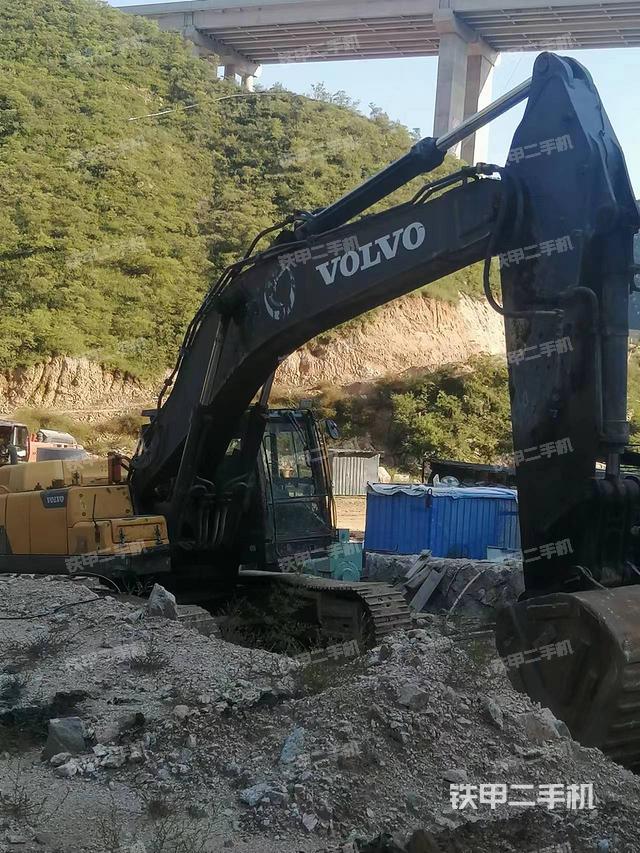 沃尔沃EC480DL挖掘机