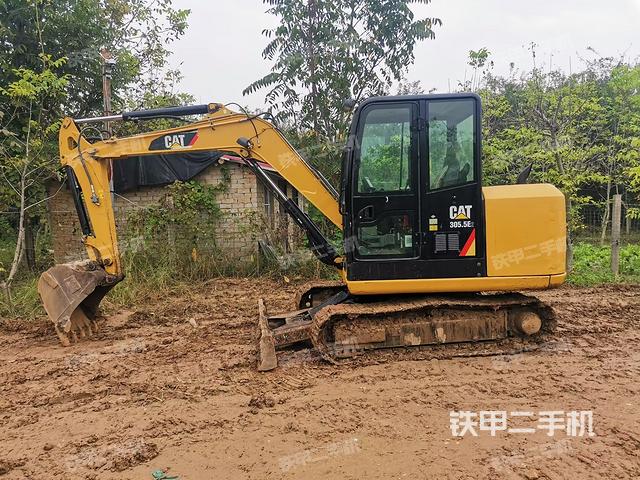 卡特彼勒CAT®305.5E2 小型液压挖掘机