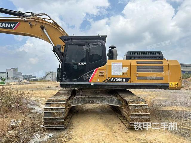 三一重工SY375H挖掘机