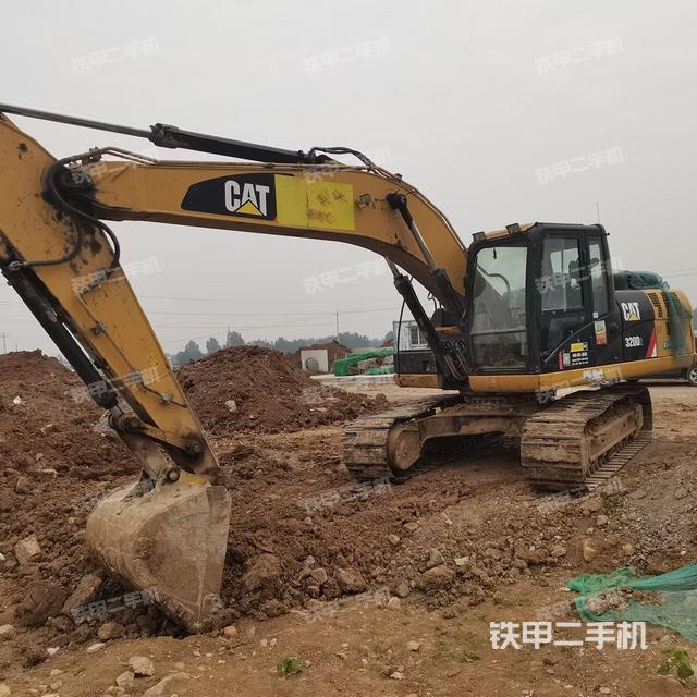 卡特彼勒320D2液压挖掘机
