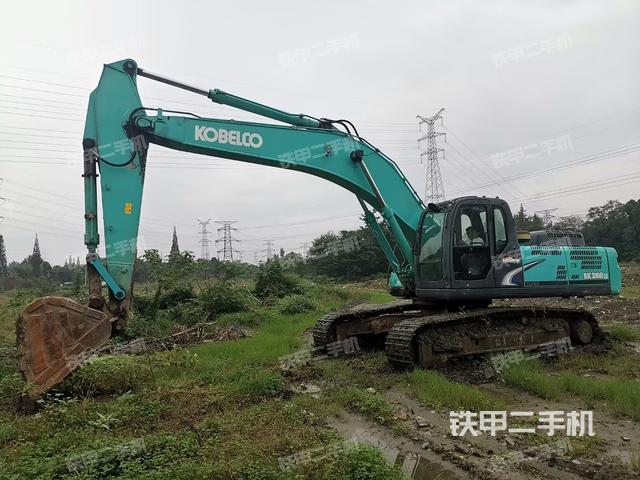 神钢SK350LC-8挖掘机
