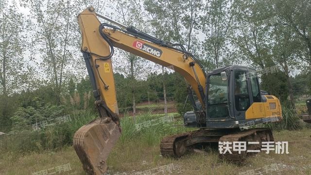 徐工XE135D挖掘机