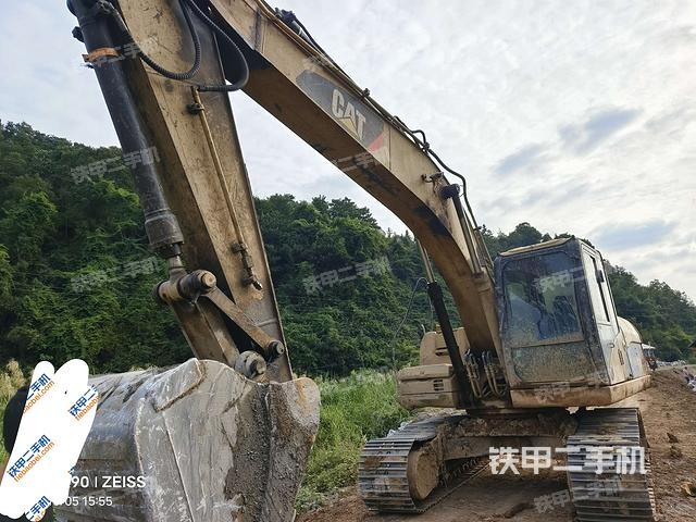 卡特彼勒320D液压挖掘机