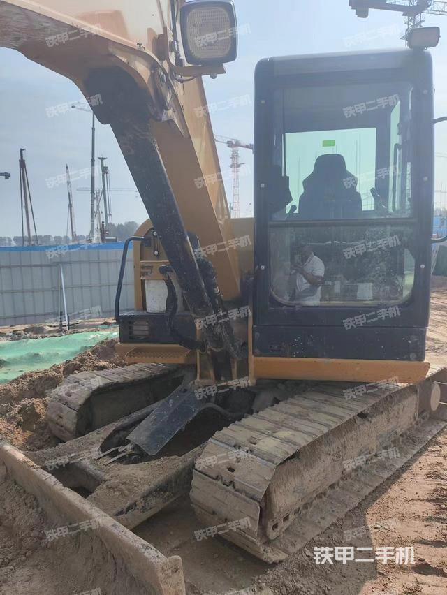 卡特彼勒CAT®305.5E2 小型液压挖掘机